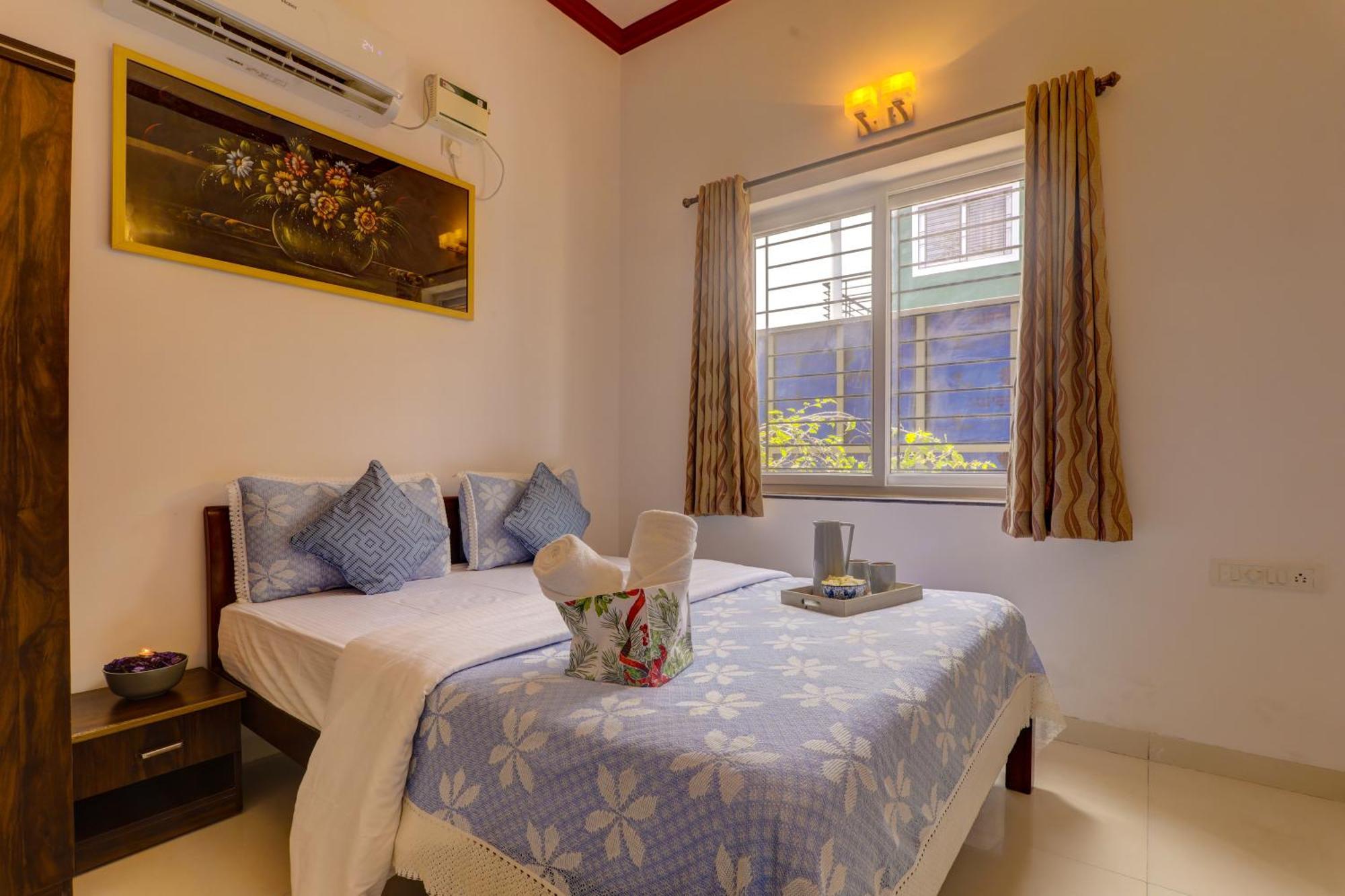 Jaqk Holidays - 9Bhk Villa For Big Groups, Private Pool-Wifi-Cartaker-Parking, North Goa Бага Екстер'єр фото