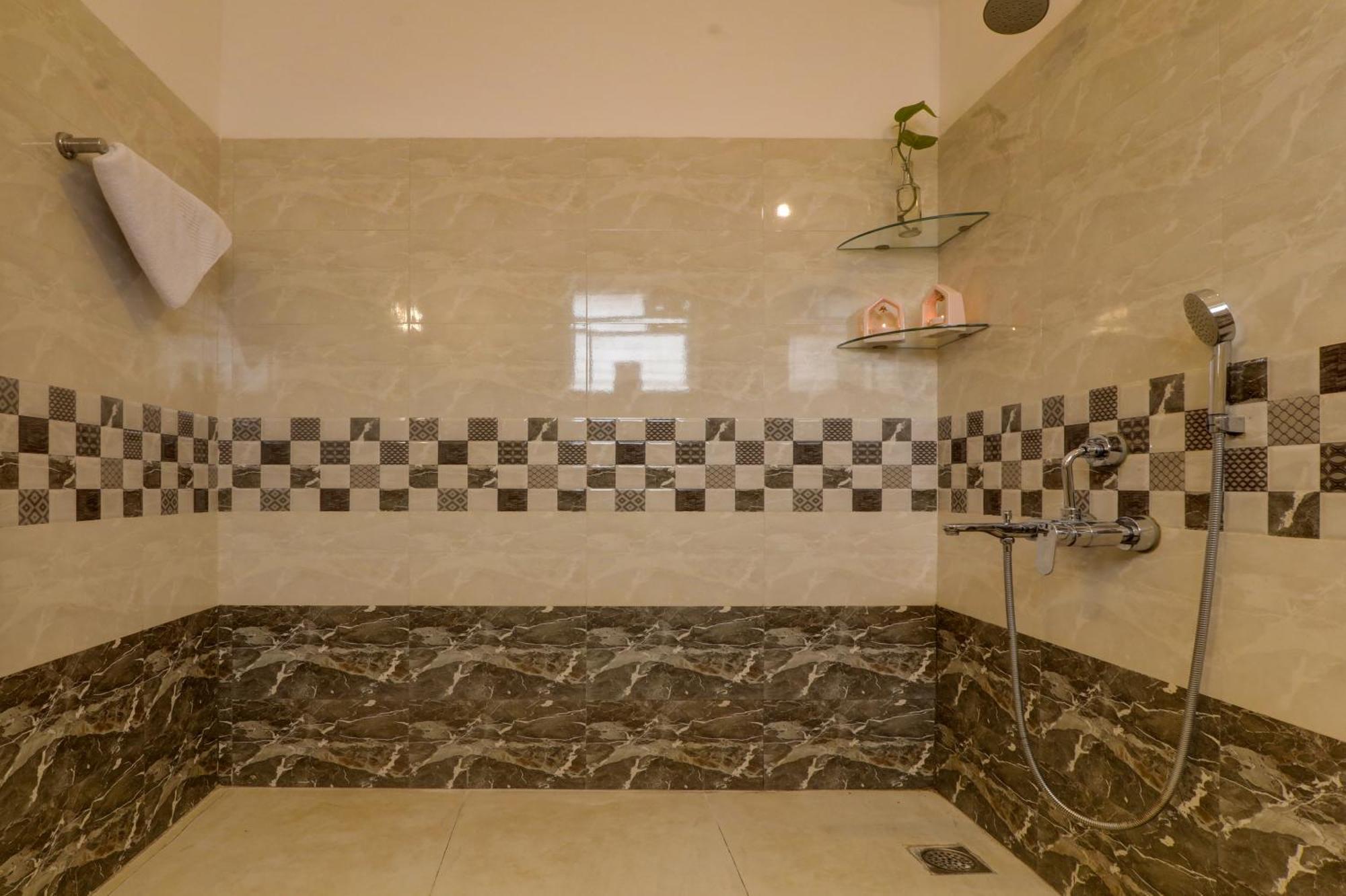 Jaqk Holidays - 9Bhk Villa For Big Groups, Private Pool-Wifi-Cartaker-Parking, North Goa Бага Екстер'єр фото