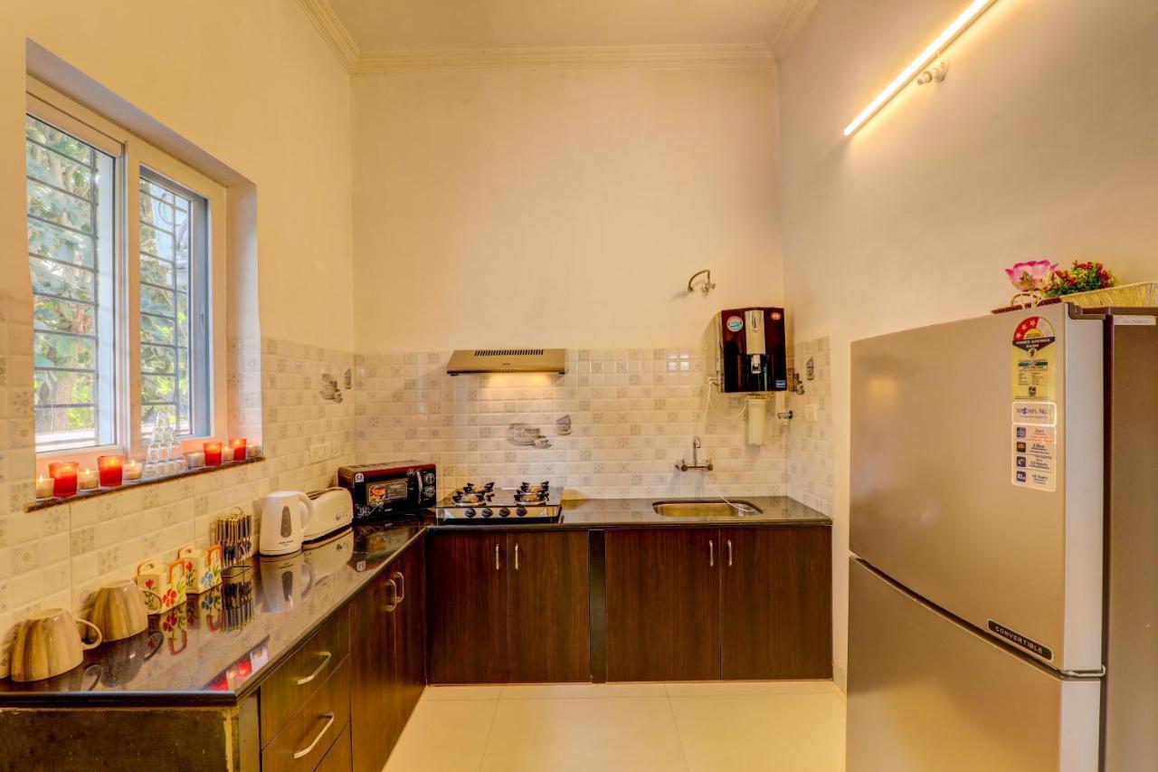 Jaqk Holidays - 9Bhk Villa For Big Groups, Private Pool-Wifi-Cartaker-Parking, North Goa Бага Екстер'єр фото
